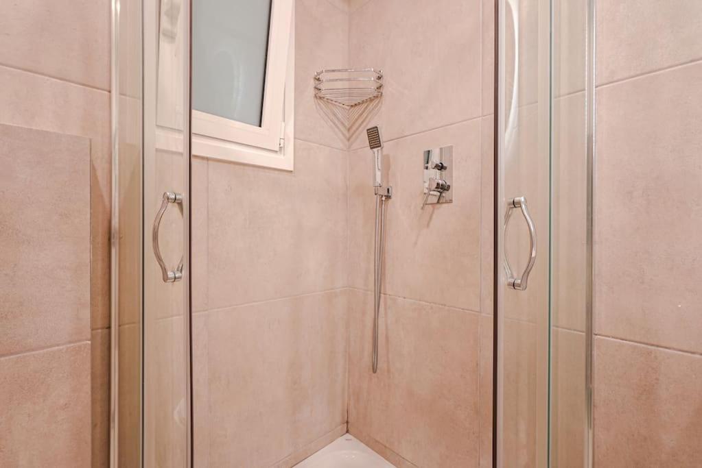 Syntagma Square, 60Sqm Dream Suite Athena Bagian luar foto